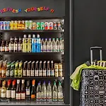 Moxy Center Отель