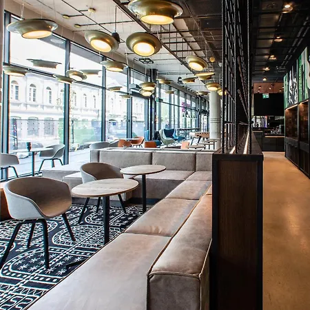 Moxy Center Hotel 3*