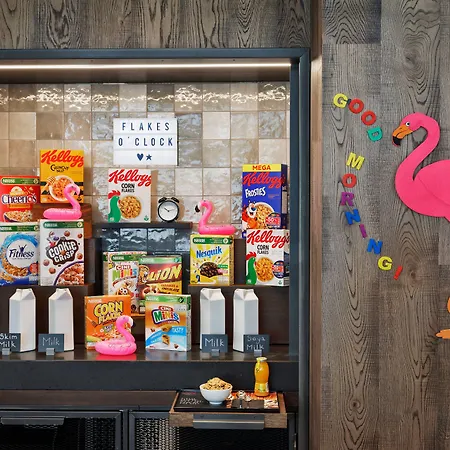 Szálloda Moxy Center