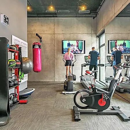 Hotel Moxy Center Kowno