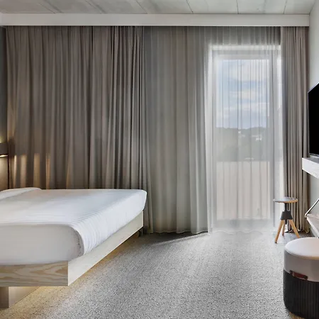 Moxy Center 3* Kaunas