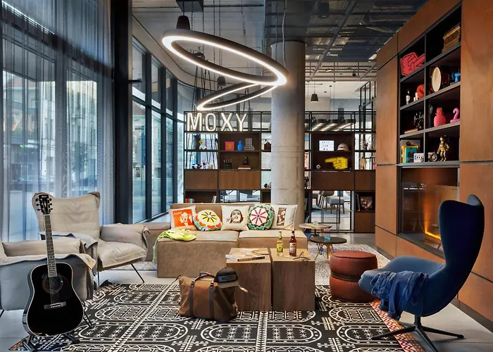 Moxy Center 3* 카우나스