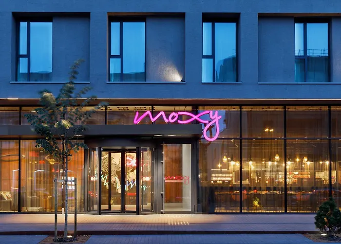 Moxy Center 호텔 3*