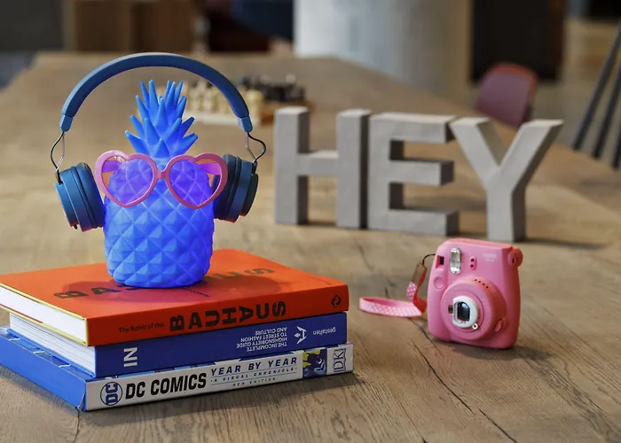 فندق Moxy Center كاوناس