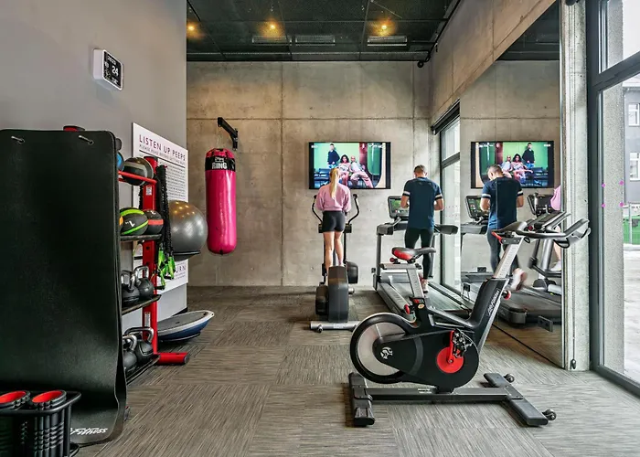 Moxy Center 호텔 3*